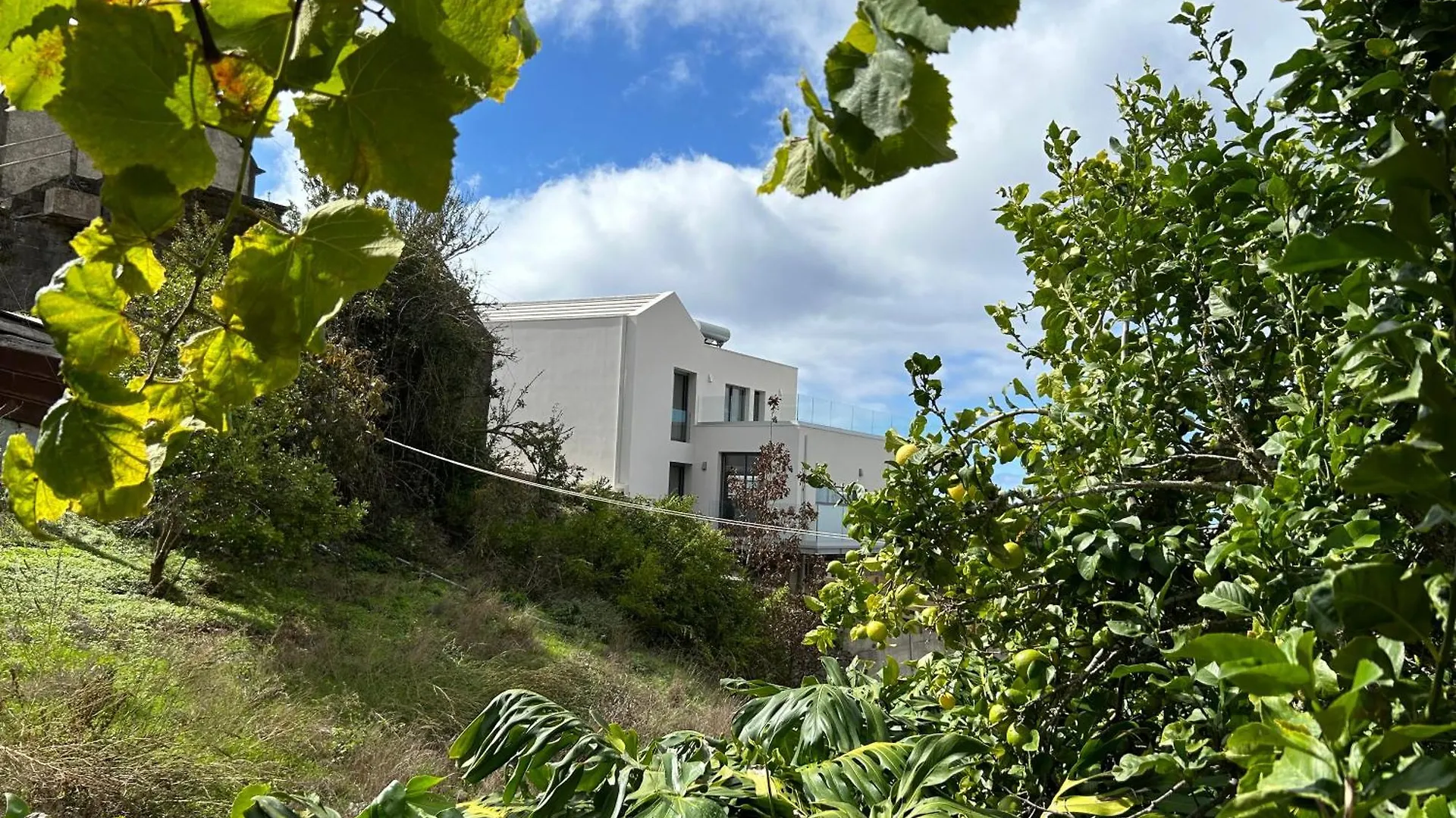 Villa Marie Faja da Ovelha 0*,